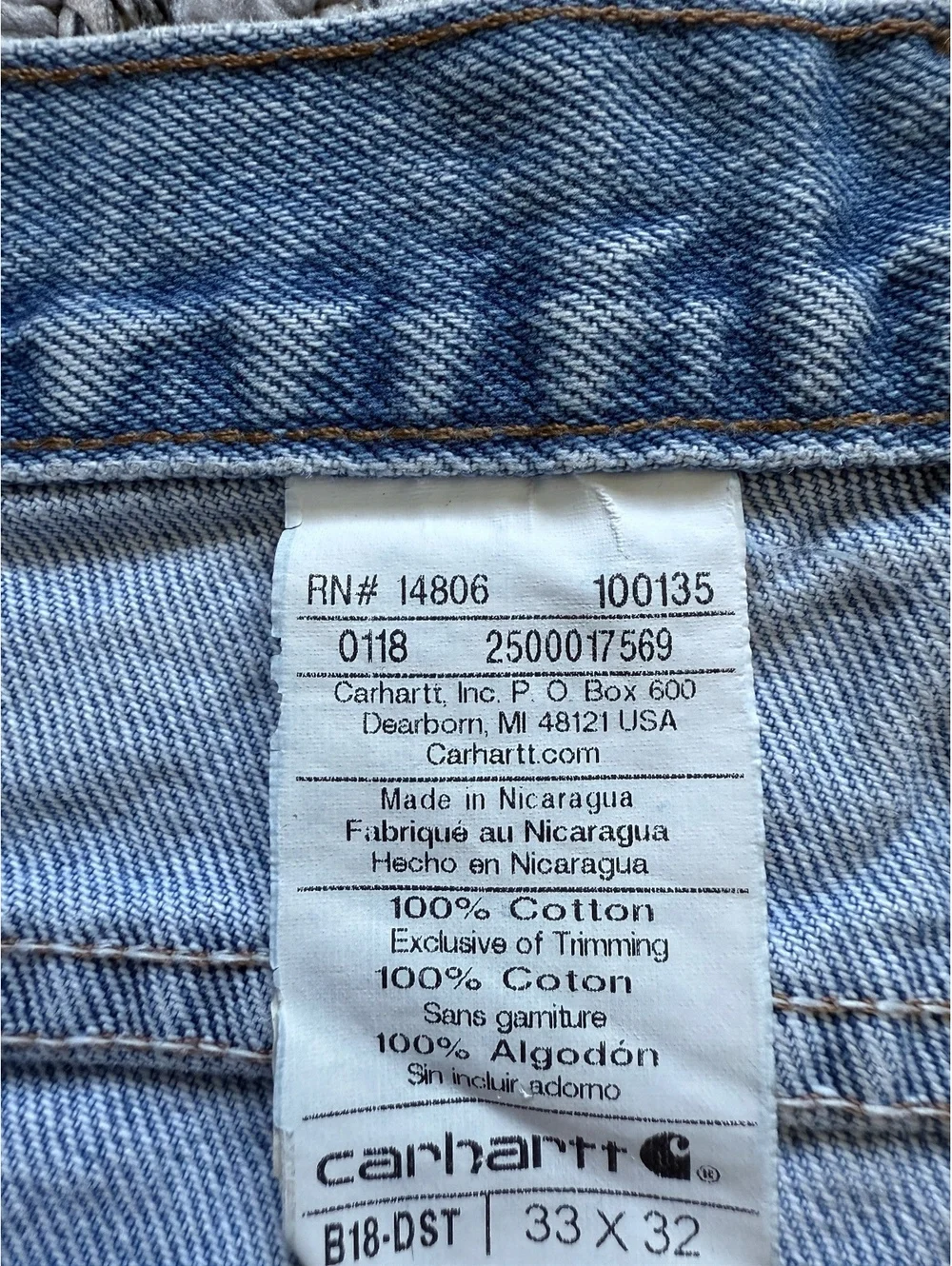 Men’s Carhartt B18-DST Traditional Fit shorts Darkstone 33 size.
